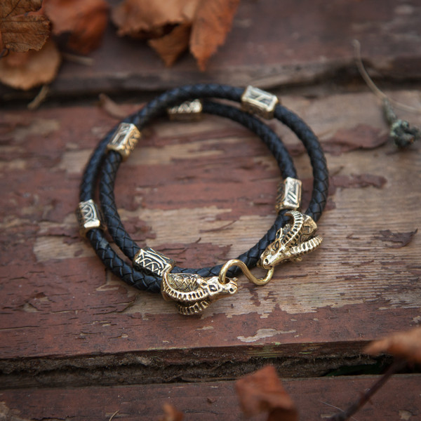 rune-leather-bracelet