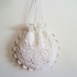 Crochet wedding lace purse bridal lace handbag-flower white beaded hand crochet lace reticule evening bag gift for Her