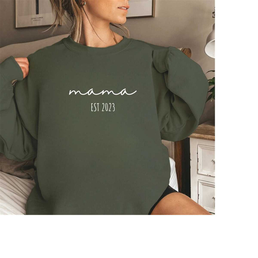 MR-308202394413-custom-mama-est-sweatshirt-mothers-day-gift-image-1.jpg