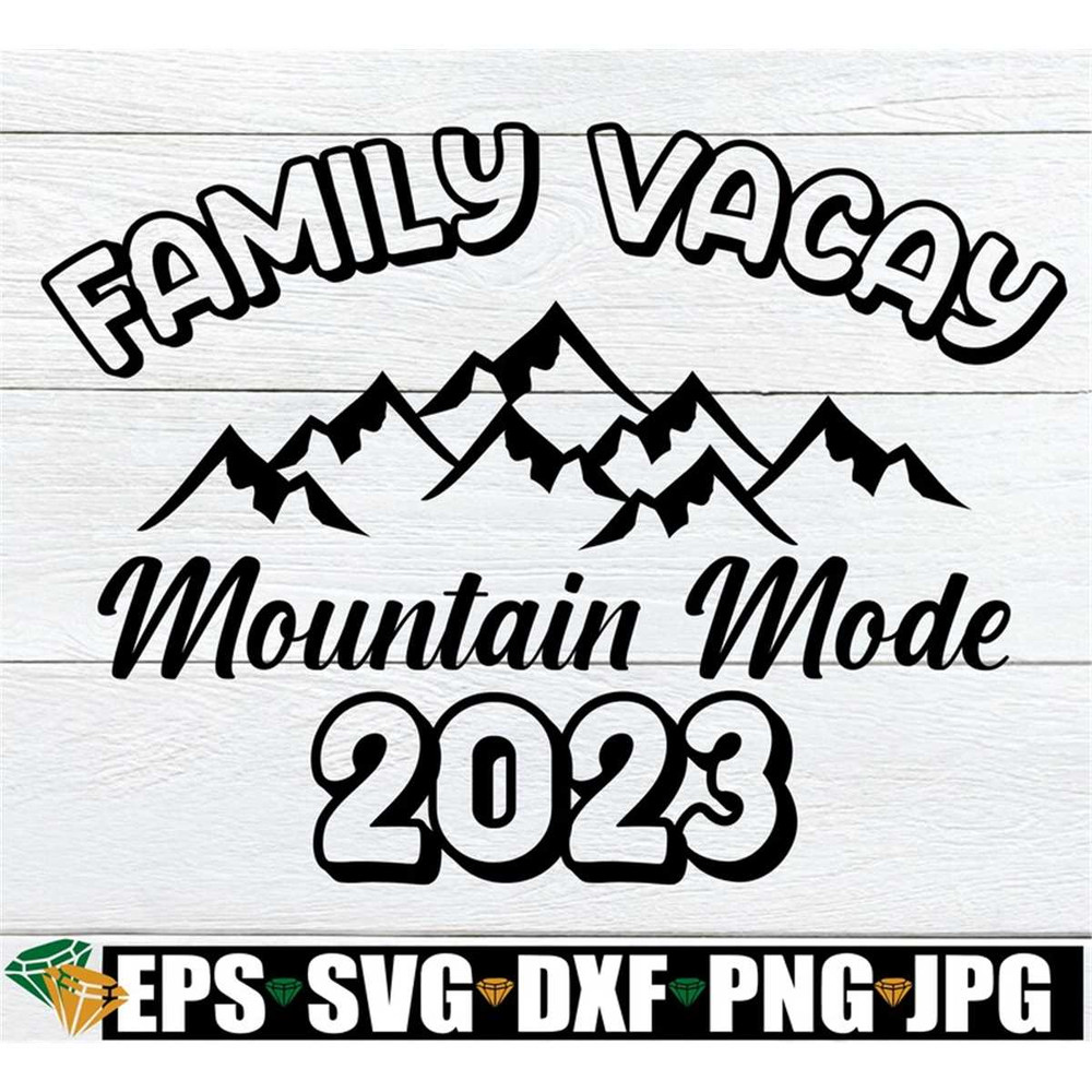 MR-308202310367-family-vacay-mountain-mode-2023-matching-family-mountain-image-1.jpg