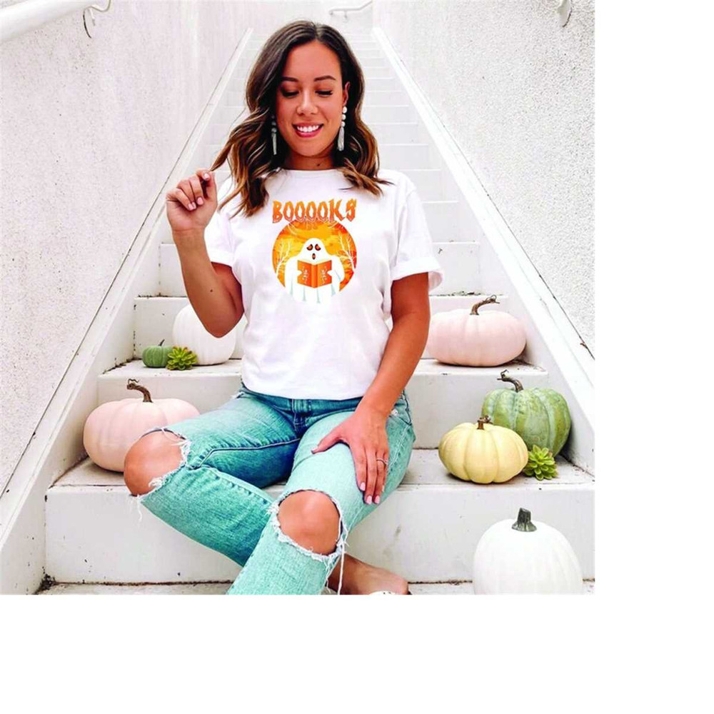 MR-3082023112551-ghost-reading-books-shirt-halloween-party-teacher-shirt-image-1.jpg