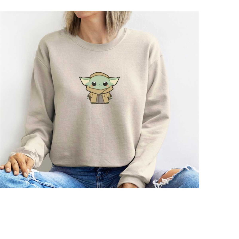 MR-3082023113742-baby-yoda-sweatshirt-youth-crewneck-sweatshirt-yoda-image-1.jpg