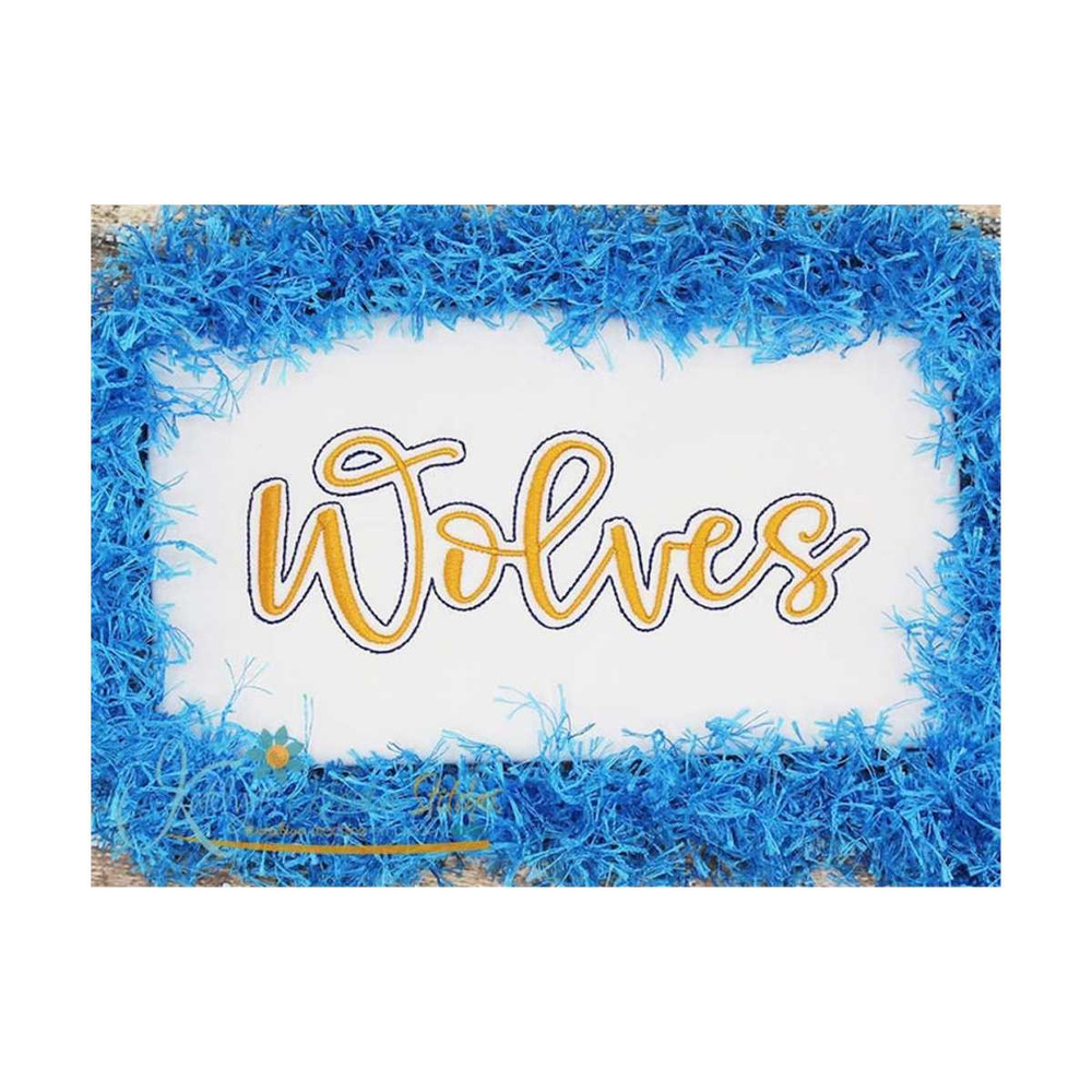 MR-31820231208-wolves-script-machine-embroidery-2022-series-image-1.jpg
