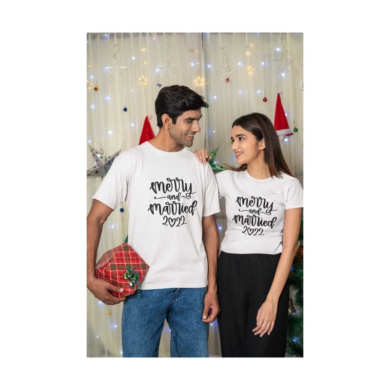 MR-318202314434-merry-and-married-2022-svg-christmas-ornament-svg-first-image-1.jpg