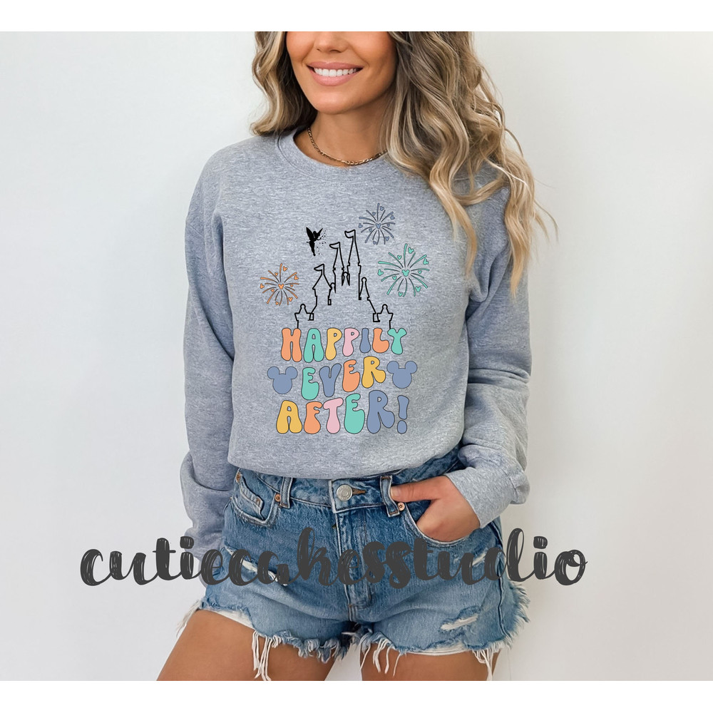Happily ever after sweatshirt - Disney vintage sweatshirt - Disney mickey shirt - Disney magic shirt - vintage disney 1980 style shirt - 3.jpg