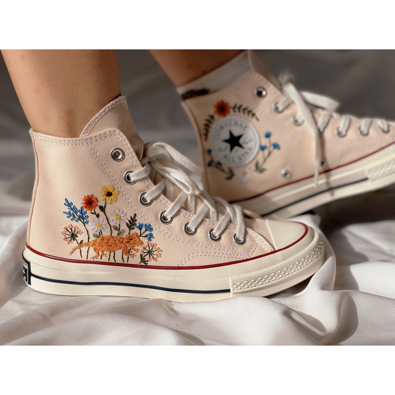 Embroidered Converse High TopsFlower ConverseCustom Converse PetEmbroidered ConverseGarden Of Sunflowers And Daisies And Lizards - 7.jpg