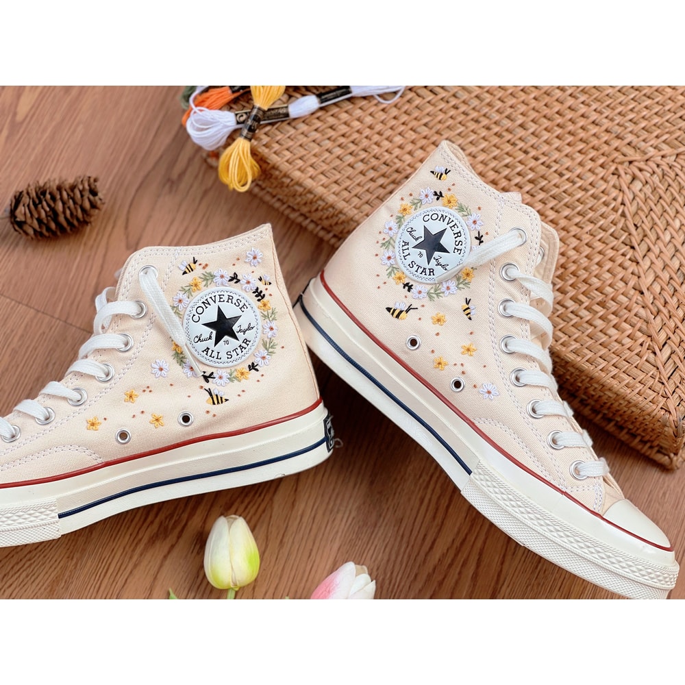 Embroidered ConverseBees ConverseConverse High Tops Bees And FlowersEmbroidered Sneakers Daisies And SunflowersBee Embroidery Design - 4.jpg