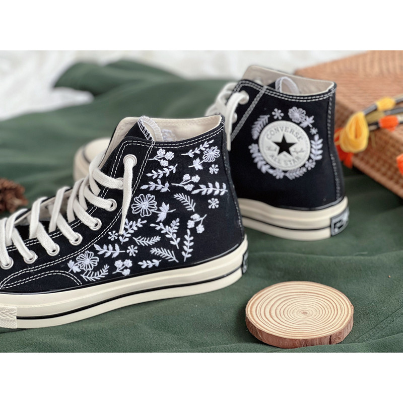 Floral ConverseEmbroidered ConverseCustom Converse Flower And Leaf PatternEmbroidered LogoEmbroidered Flowers - 2.jpg