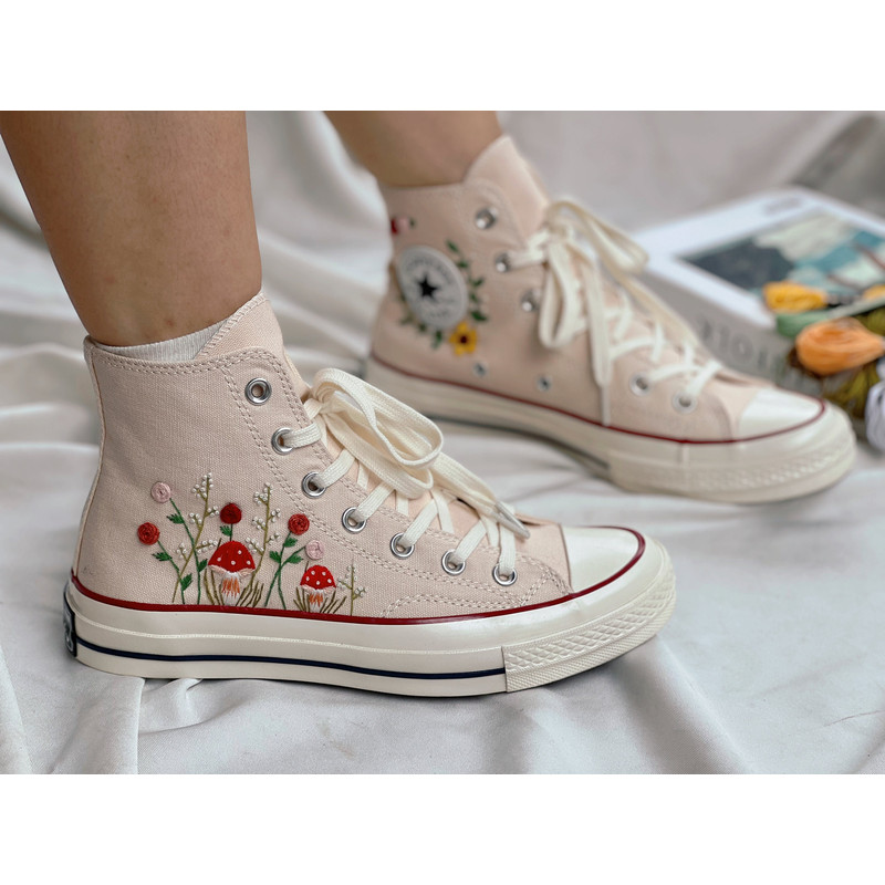 Mushroom ConverseEmbroidered ConverseEmbroidered Rose And Mushroom GardenConverse High Tops Chuck Taylor1970sFlowerConverse - 7.jpg