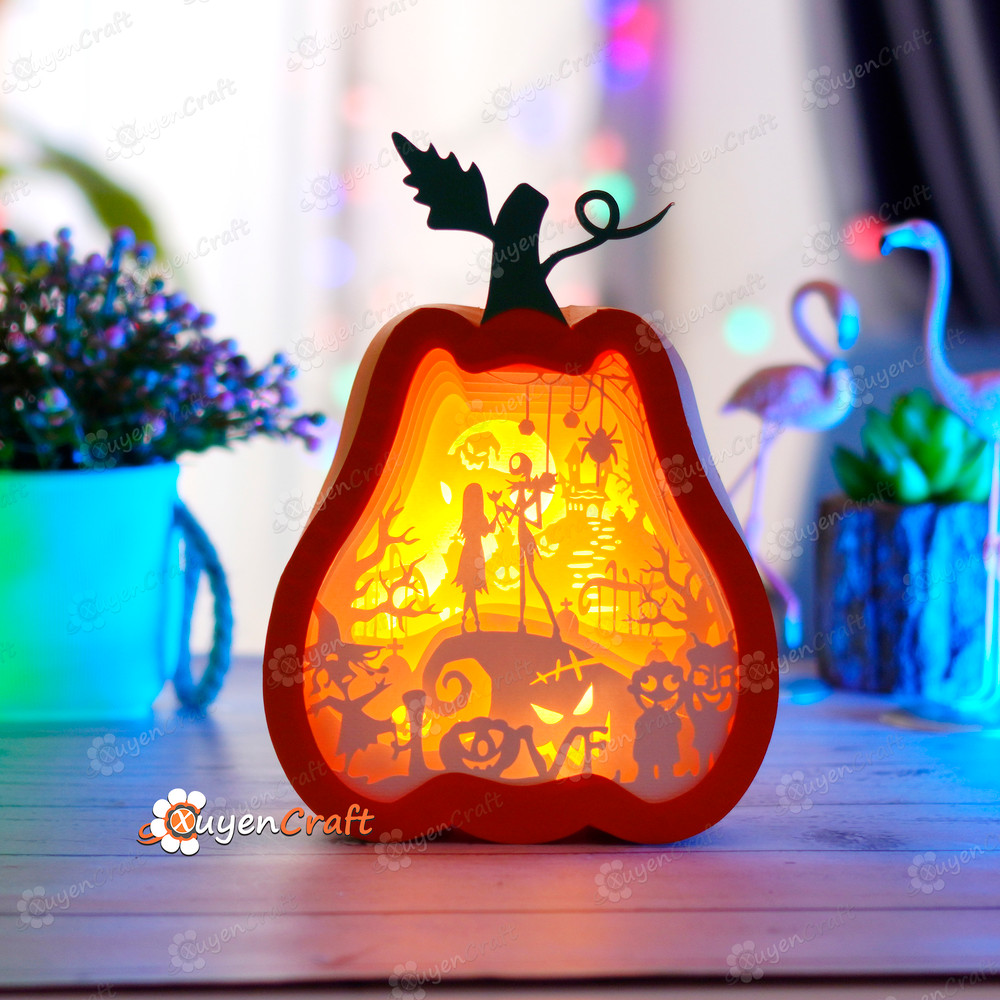 nightmare-before-christmas-pumpkin-lanterns-shadow-box-svg-cricut-projects (4).jpg