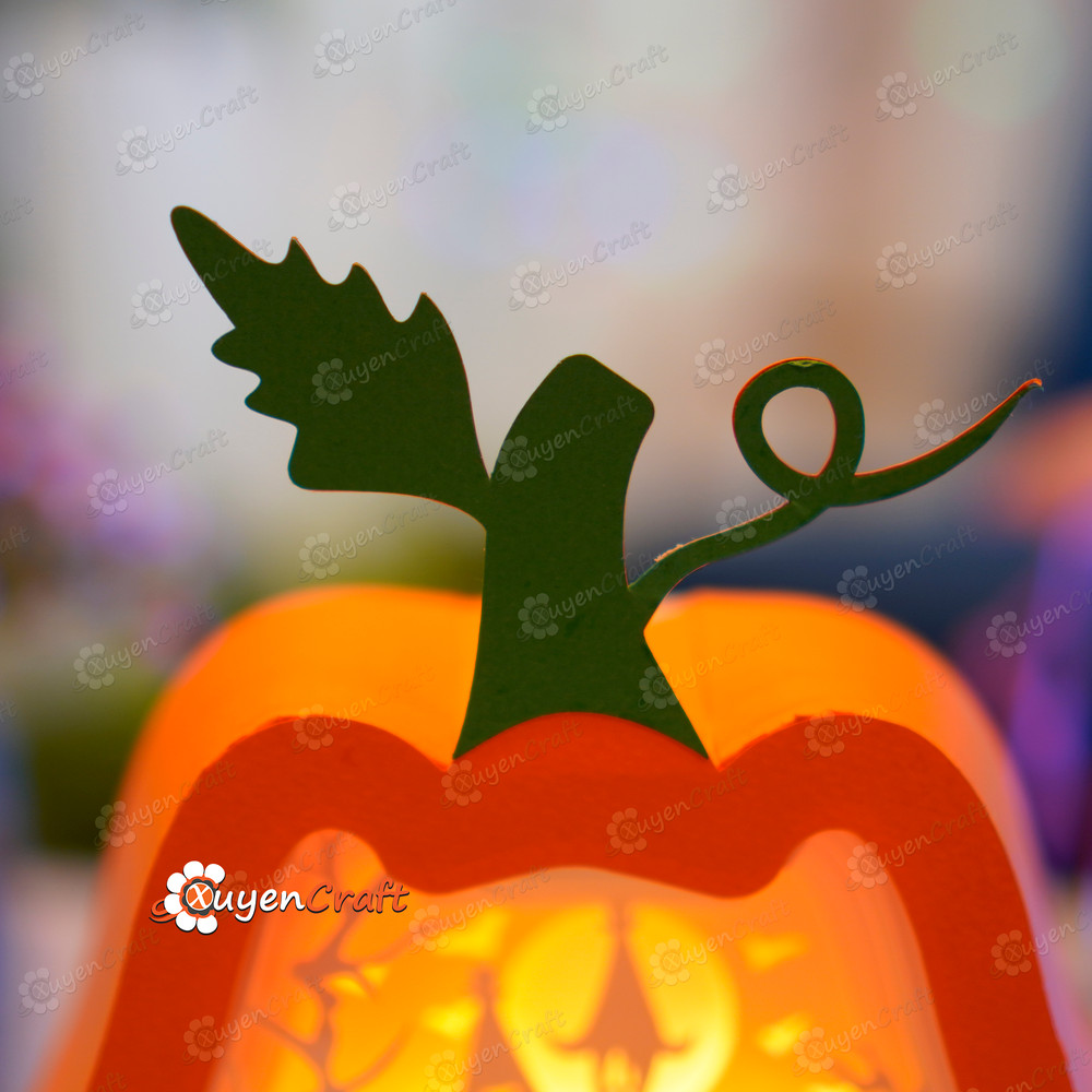 nightmare-before-christmas-pumpkin-lanterns-shadow-box-svg-cricut-projects (5).jpg