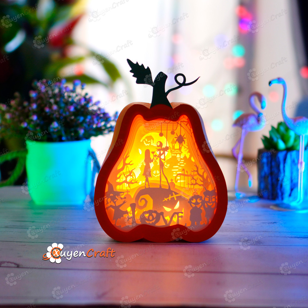 nightmare-before-christmas-pumpkin-lanterns-shadow-box-svg-cricut-projects (9).jpg