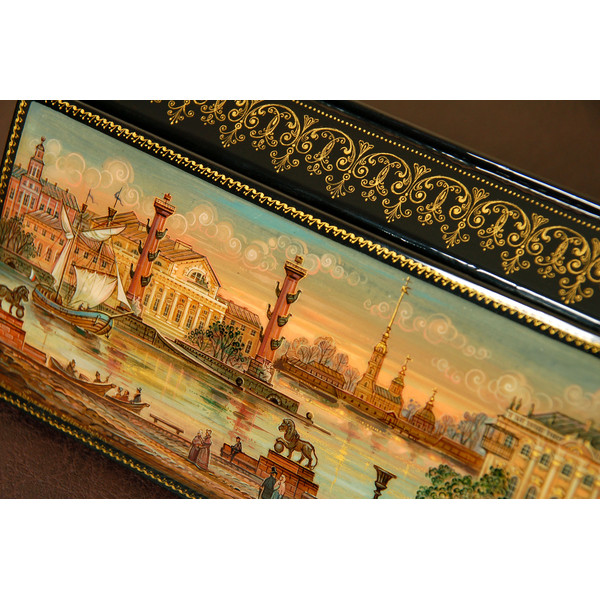 St Petersburg lacquer miniature art