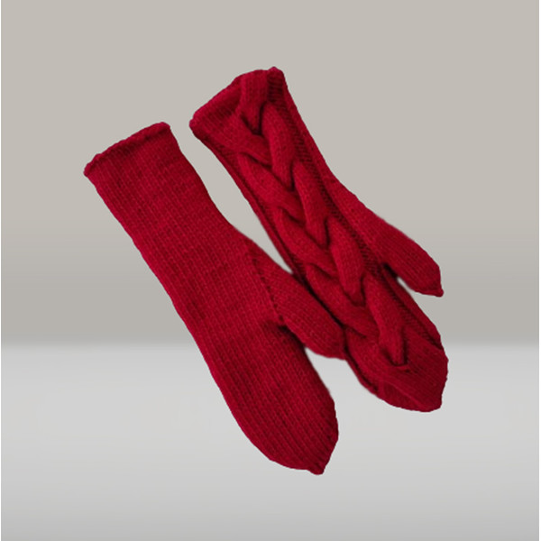 knitted mittens.jpg