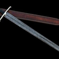 beautiful custom handmade 30 inches damascus steel hunting sword with sheath