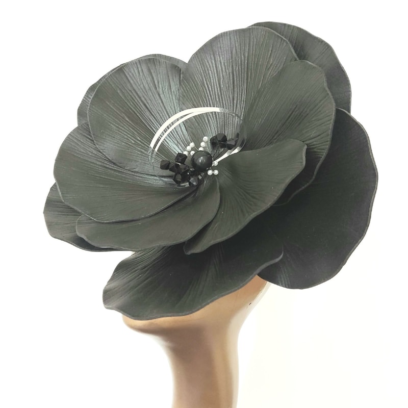 Gloss Black hairpins fascinator Black wedding flower Halloween gothic headdress.jpg