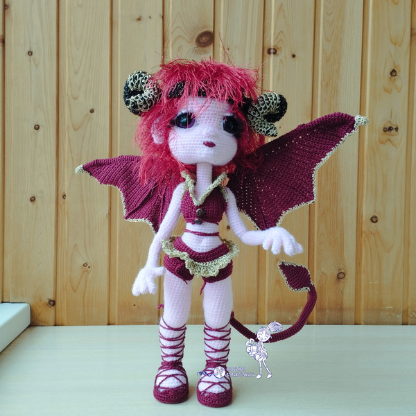 Demonic-Dragoness-Doll-7.jpg