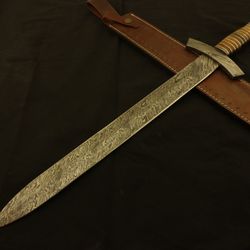 handmade damascus steel blade hunting sword with sheath battle ready sword/