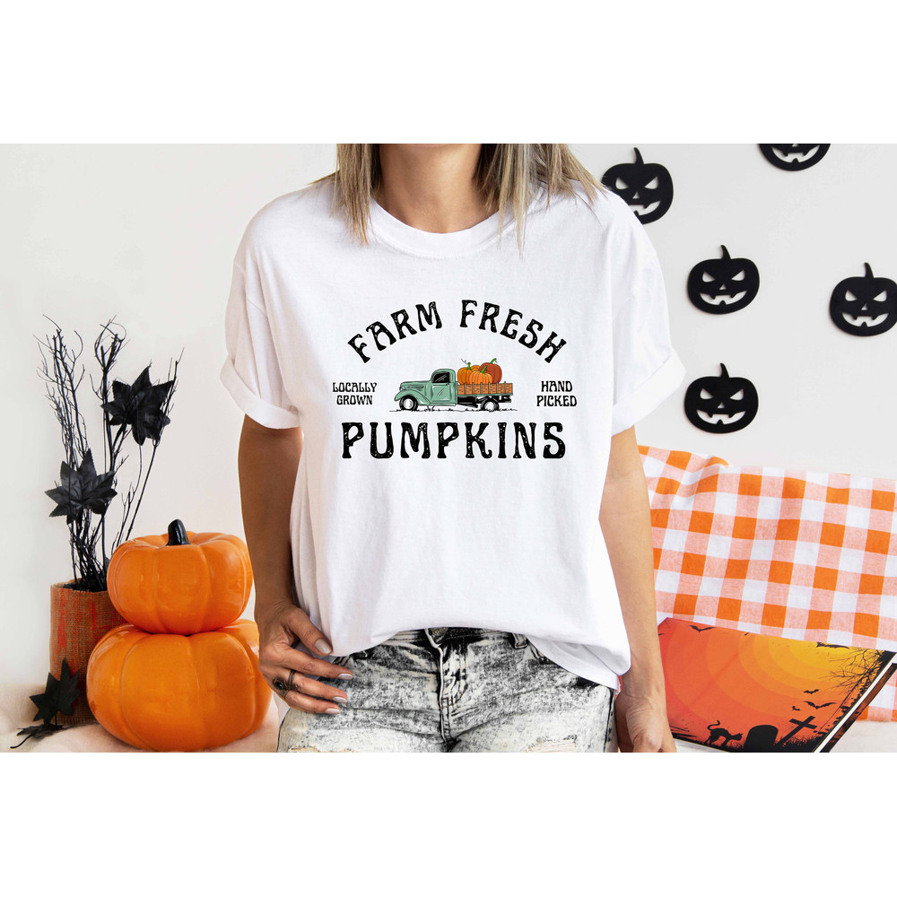 Farm Fresh Pumpkins Fall Women sweatshirt, Thanksgiving sweater, Fall Pumpkin, Fall Tee, Pumpkin Patch, Autumn Tee, Halloween Women sweater - 2.jpg