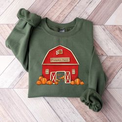 cute fall shirts,family pumpkin pickin,pumpkin silhouette,soft tshirt,women's graphic tee,pumpkin patch shirt, autumn sw