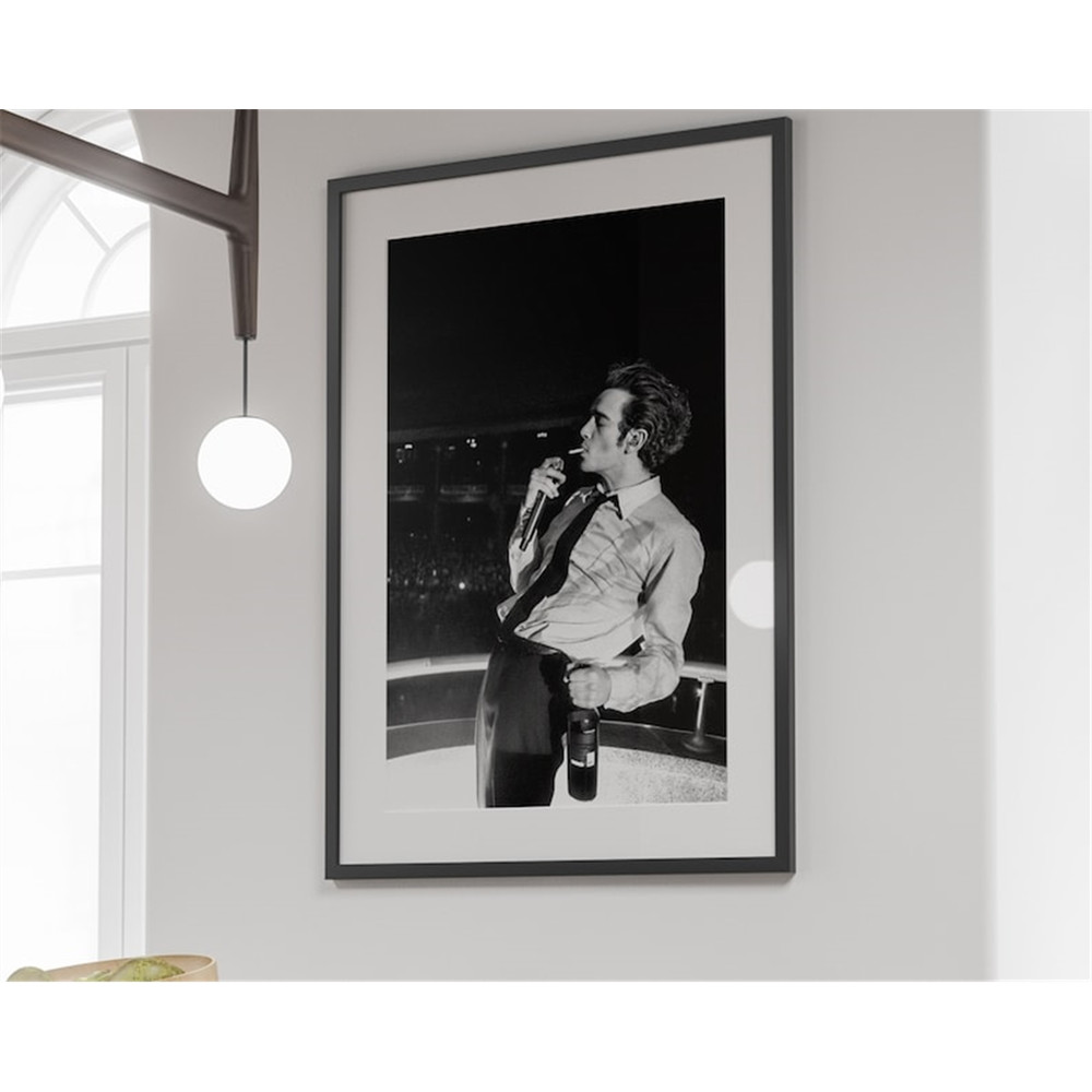 MR-592023134849-matty-healy-smoking-poster-the-1975-print-black-and-white-image-1.jpg