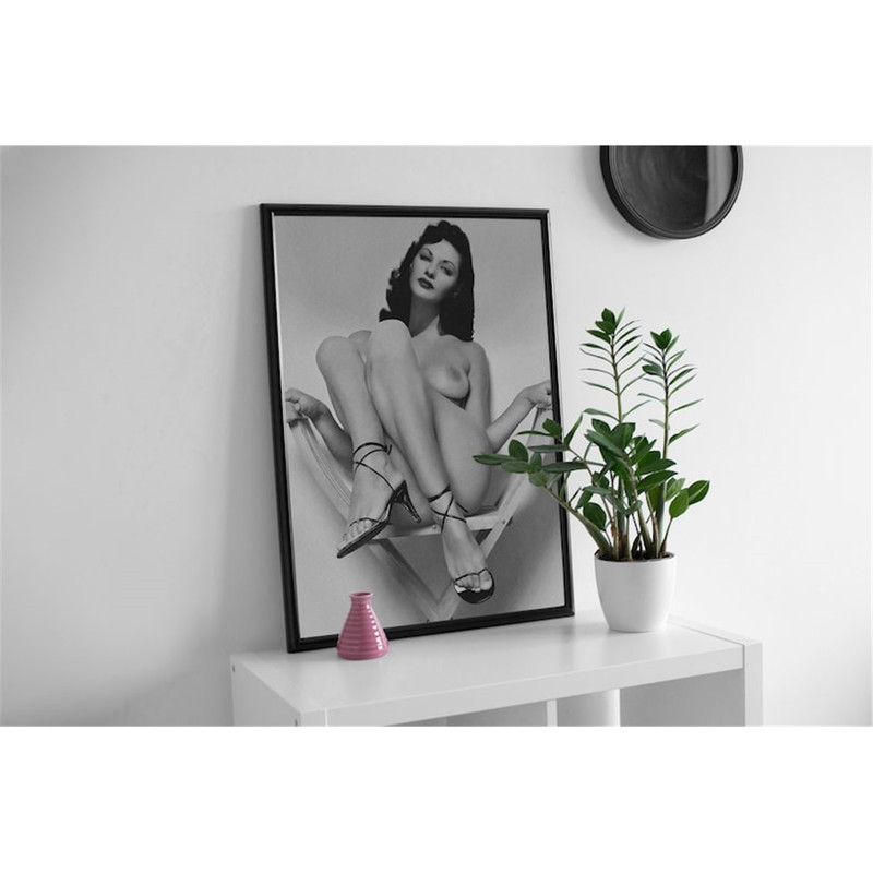 MR-59202314231-yvonne-de-carlo-print-black-and-white-vintage-movie-poster-image-1.jpg