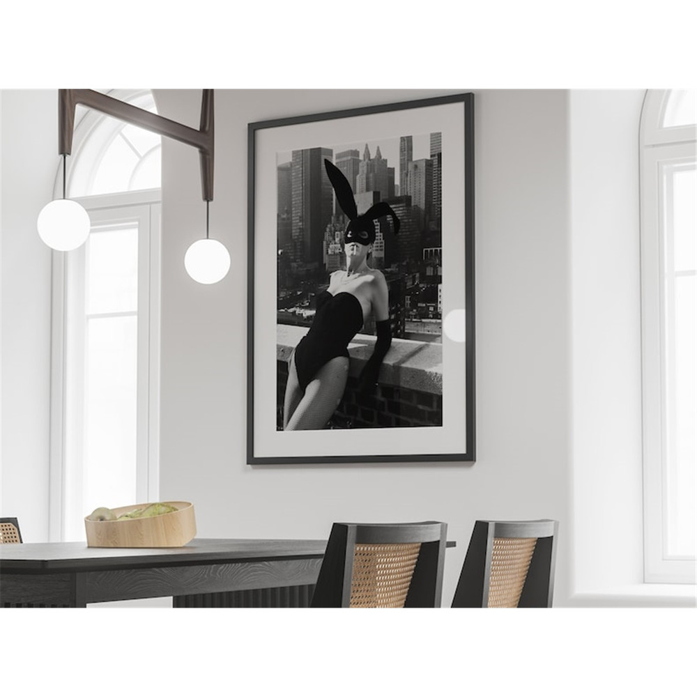 MR-59202315032-helmut-newton-elsa-peretti-photography-fashion-wall-art-image-1.jpg