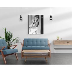 marilyn monroe poster, nude poster, marilyn monroe print, vintage poster, movie poster, marlin monroe, wall art, digital