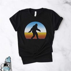 retro bigfoot shirt, bigfoot sunset gifts, sasquatch shirt, conspiracy shirt, bigfoot art, bigfoot gift camping gift, na