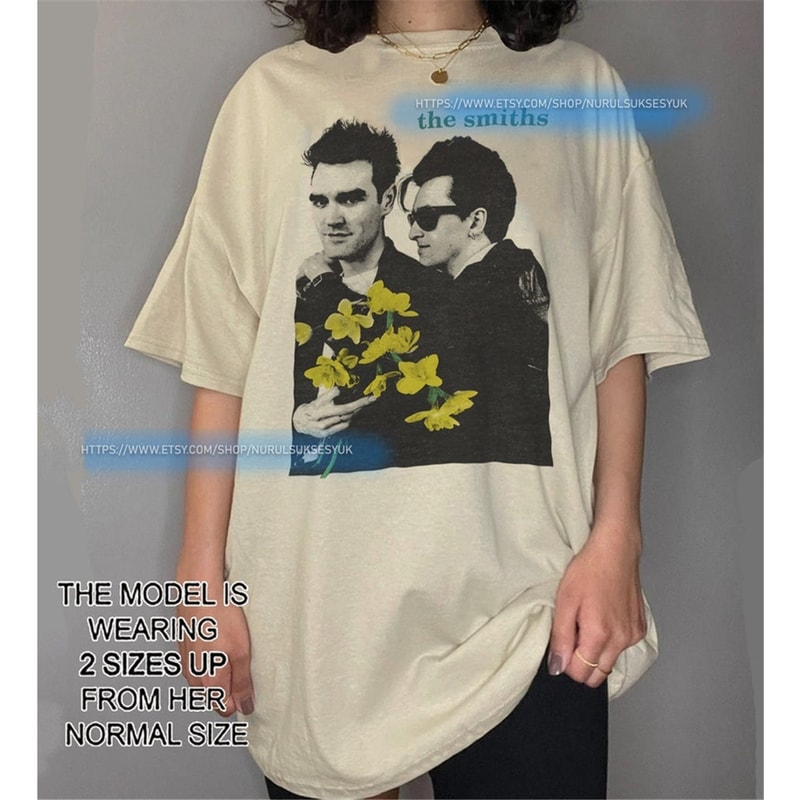 MR-59202316185-retro-style-morrissey-and-johnny-marr-1983-t-ahirt-the-smiths-image-1.jpg
