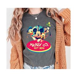 vintage mickey & company png, family vacation png, family trip png, vacay mode png, magic kingdom png, mickey png, mouse
