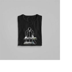 minimal picasso style synthesizer shirt, modular synth, beat maker, music producer tee, analog synth keyboard player, mu