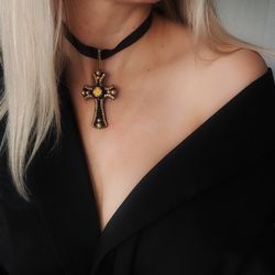 Cross choker necklace, Black cross choker , gothic choker, cross pendant, beaded necklace