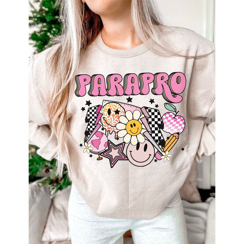 DIGITAL Parapro Png Retro Paraprofessional Design Occupation Design Sublimation Art School Png Sublimation Designs Cute Teacher Design - 1.jpg