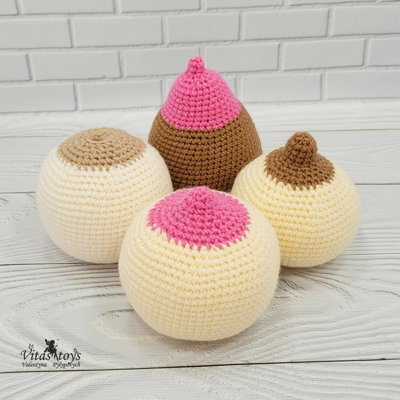 knit breast anatomy.jpg