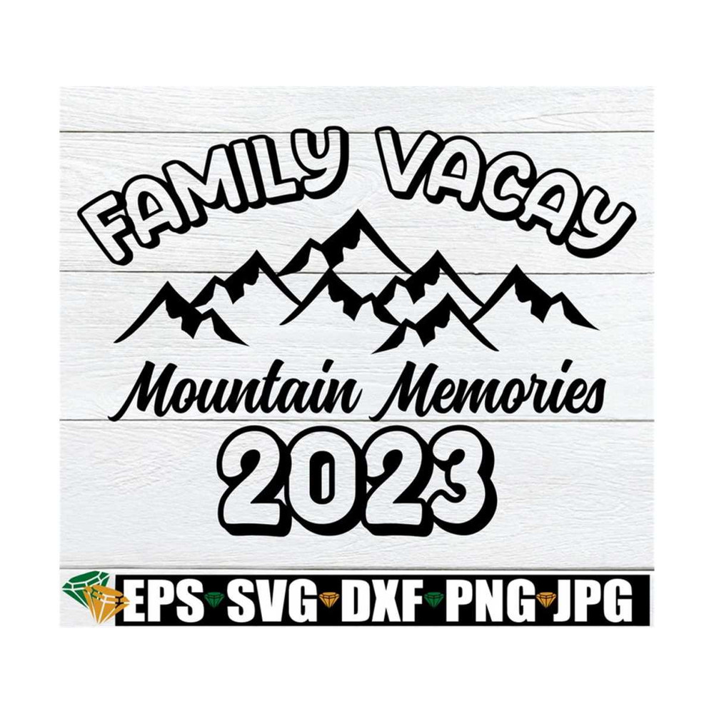 MR-89202383528-family-vacay-mountain-memories-2023-matching-family-mountain-image-1.jpg
