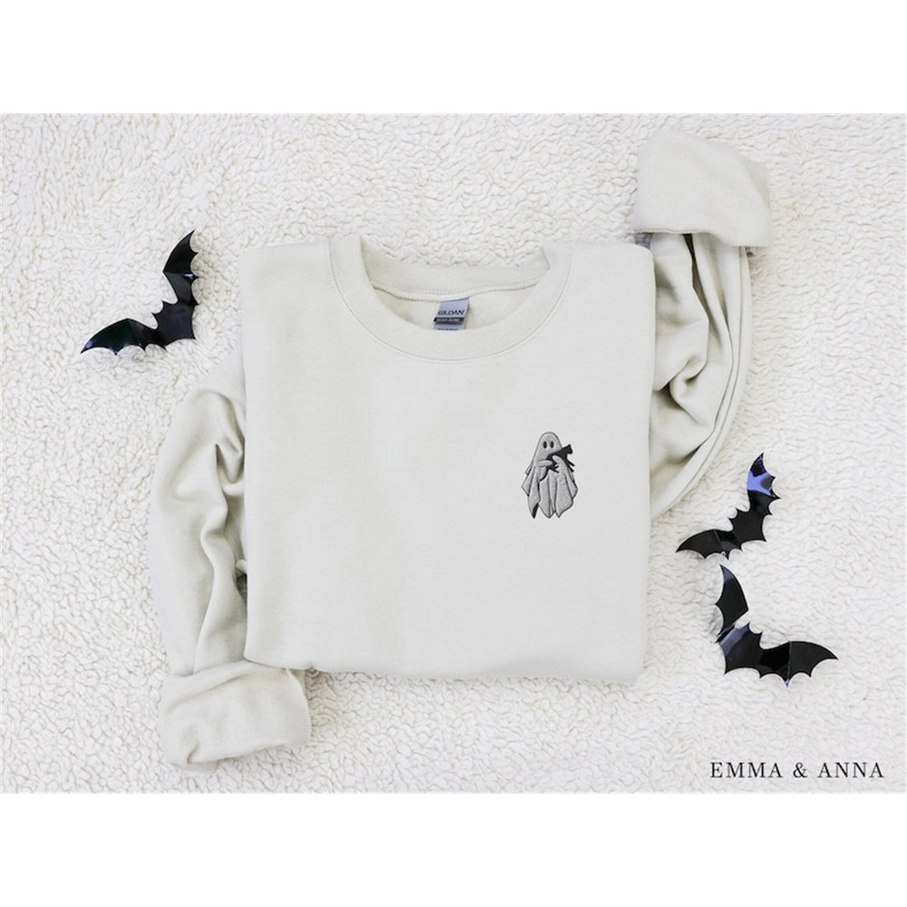 MR-89202392950-embroidered-ghost-sweatshirt-halloween-sweatshirt-black-cat-sand.jpg