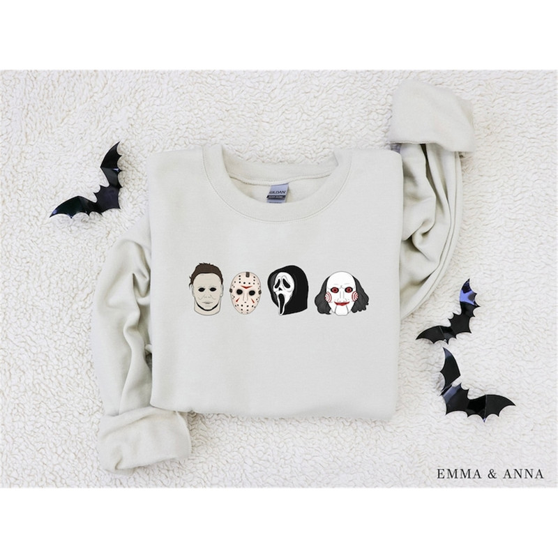 MR-99202374249-halloween-sweatshirt-halloween-horror-sweatshirt-scary-movie-sand.jpg