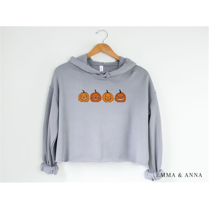 MR-99202383020-halloween-cropped-hoodie-halloween-crop-top-jack-o-lantern-image-1.jpg