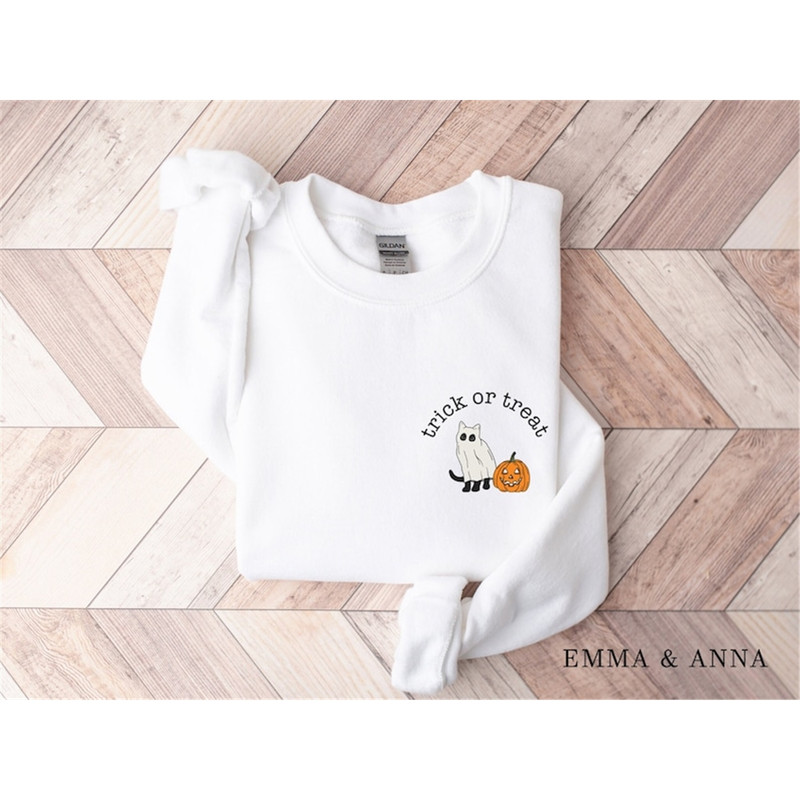MR-99202383053-halloween-sweatshirt-trick-or-treat-sweatshirt-cat-white.jpg
