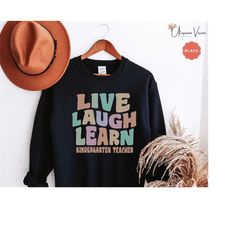 kindergarten teacher sweatshirt gift for teacher appreciation tshirt back to school t-shirt retro teacher gift tshirts t