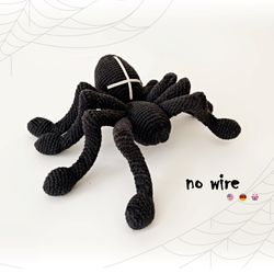 Spider Halloween. Crochet patterns. Hallowen party deco