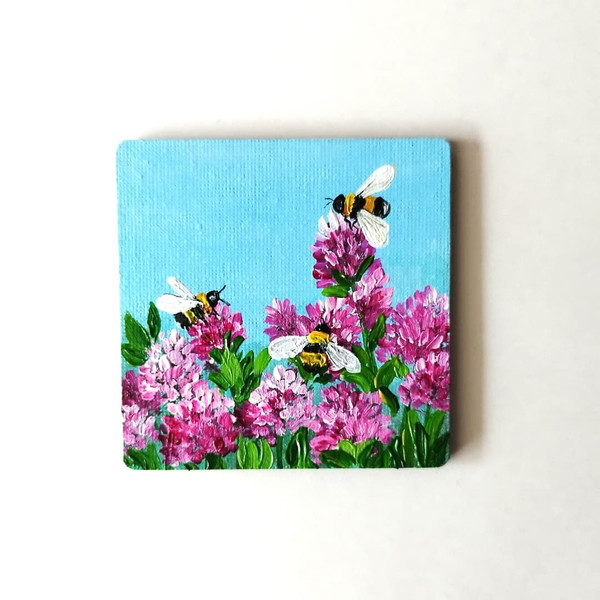 Insects-painting-bumblebees-acrylic-painting-on-a-magnet.jpg