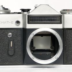 Zenit E body USSR SLR 35mm film camera BelOMO M42 mount