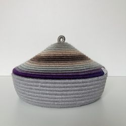 Grey jute basket with lid 6'' x 9''
