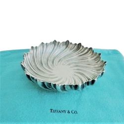 TIFFANY & CO Antique bowl cup ashtray silver soldered 150gr wide 13.5 cm Centerpiece or rest plate for cigar Original ta