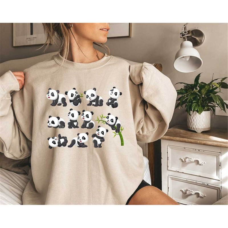 MR-119202312211-cute-panda-family-sweatshirtmommy-and-baby-teepanda-image-1.jpg