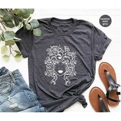 medusa tshirt,greek mythology shirt,mythologic medusa sweatshirt,snake face sweatshirt,snake hair,gorgona medusa shirt