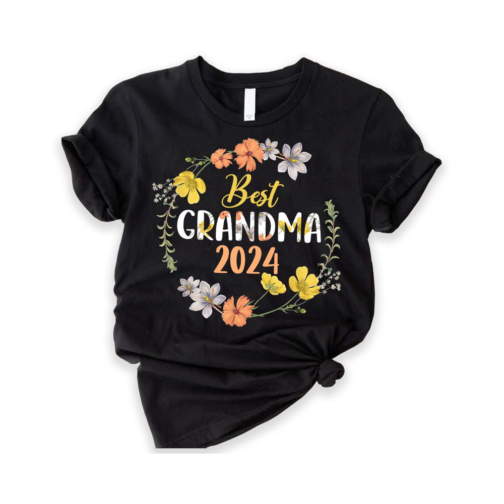 Grandma Shirt, Promoted To Grandma 2024, Grandma Est 2024, Pregnancy Reveal Shirt, New Grandma Gift, New Baby Announcement Gift.jpg