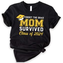 personalized proud mom graduation shirt, grad squad t-shirt, matching family graduation shirts, graduation 2023, custom